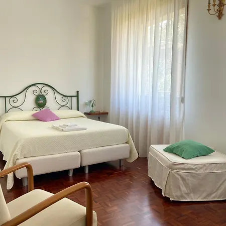 Dei Buoni E Cattivi 2* Cagliari
