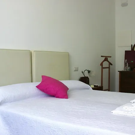 Dei Buoni E Cattivi 4*