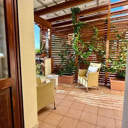 Dei Buoni E Cattivi B&B 칼리아리