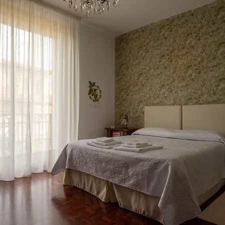 Dei Buoni E Cattivi Bed and breakfast 4*