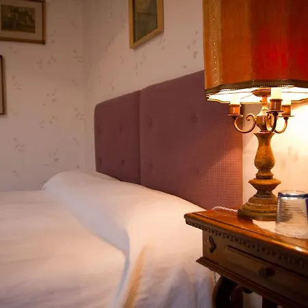 Dei Buoni E Cattivi 4* Cagliari