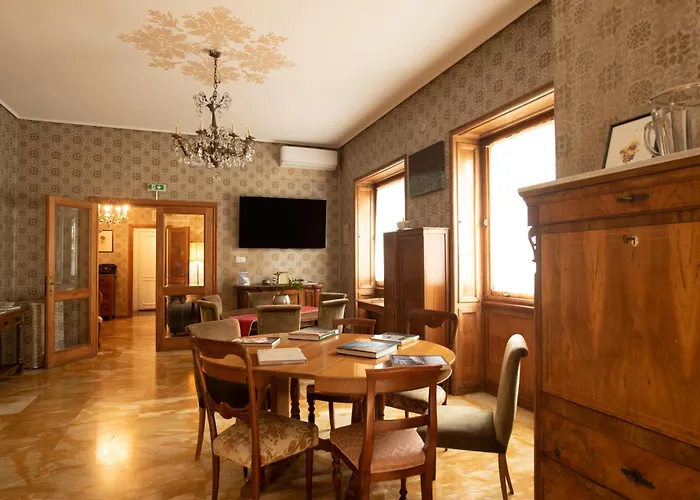 Dei Buoni E Cattivi Bed & Breakfast