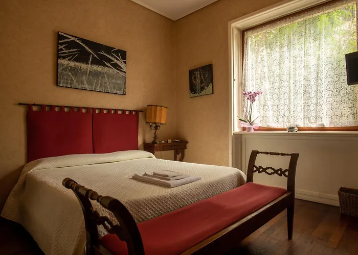 Bed & Breakfast Dei Buoni E Cattivi 4*