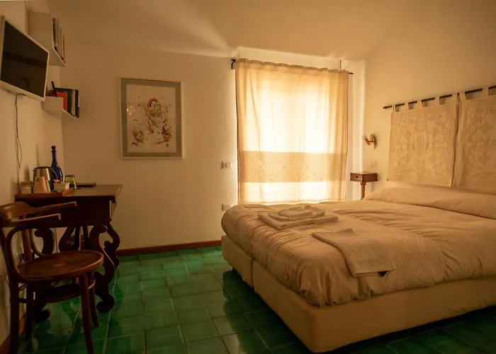 Bed & Breakfast Dei Buoni E Cattivi Cagliari