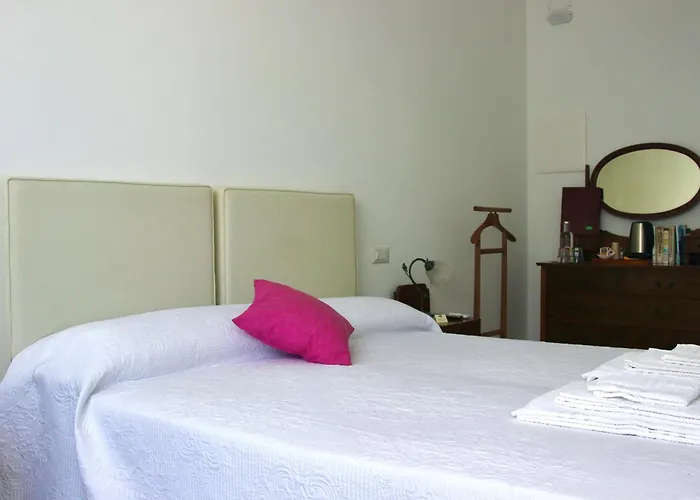 Dei Buoni E Cattivi 4*