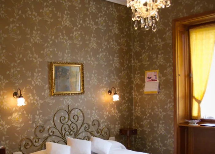 Dei Buoni E Cattivi Frühstückspension 4*