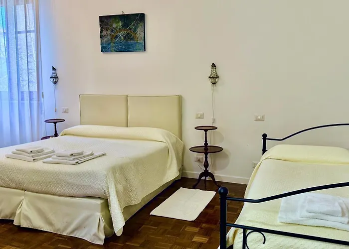 Dei Buoni E Cattivi Bed & Breakfast 4*