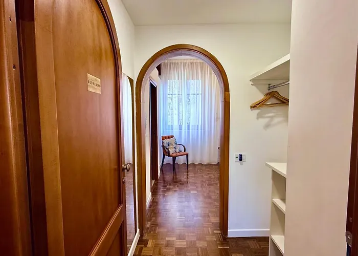 Dei Buoni E Cattivi 4* Cagliari